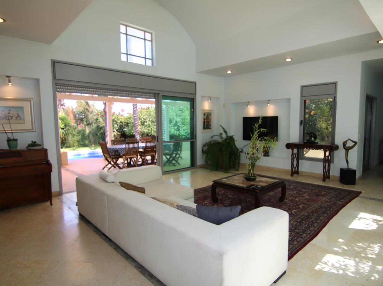 Luxury House in Caesarea